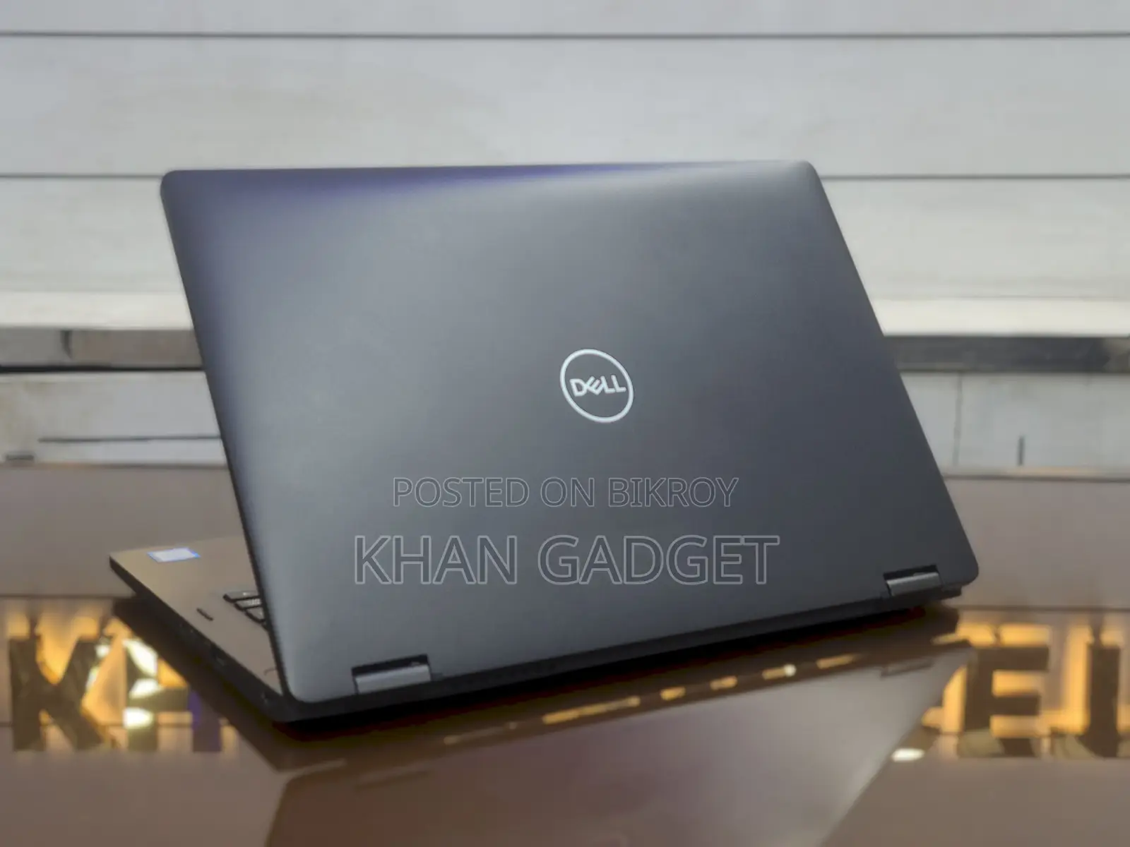 Laptop Dell Latitude 5300 2-in-1 8GB Intel Core I7 SSD 256GB