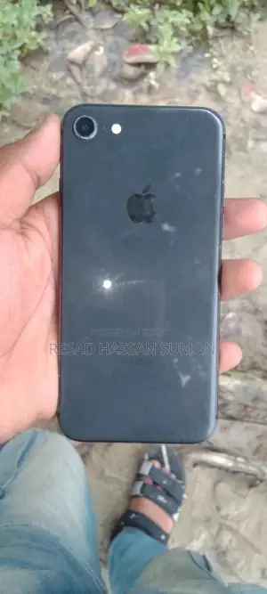 অ্যাপল আইফোন ৮ প্লাস ৬৪ জিবি ব্ল্যাক