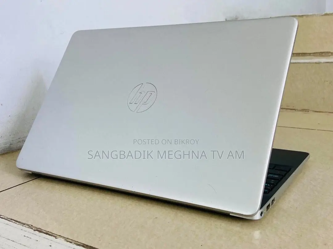 ল্যাপটপ HP 4gb Intel SSD 500gb