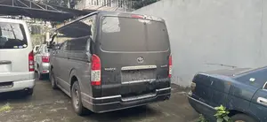 Toyota HiAce 2021 Black
