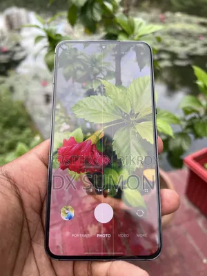 স্যামসাং গ্যালাক্সি এস২২ ৫জি ১২৮ জিবি ব্ল্যাক