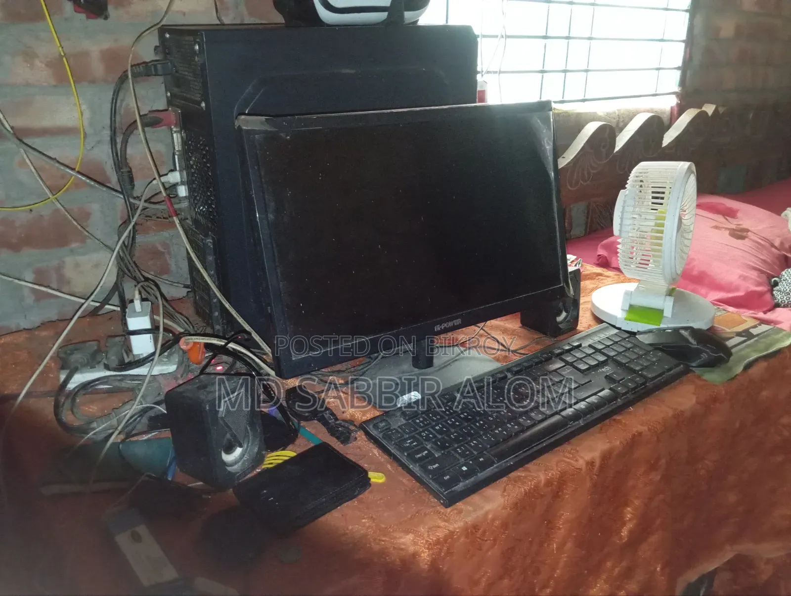 Desktop Computer 16GB AMD Ryzen 5 SSD 256GB