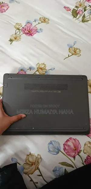 ল্যাপটপ HP 240 G8 4GB ইন্টেল কোর i3 এইচডিডি 1টিবি