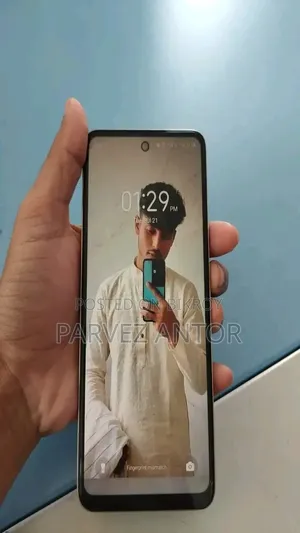 টেকনো ৬৪ জিবি সবুজ