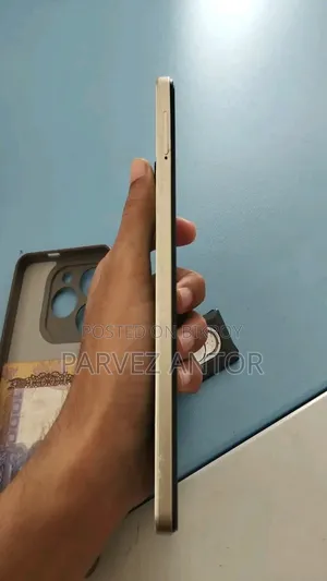টেকনো ৬৪ জিবি সবুজ