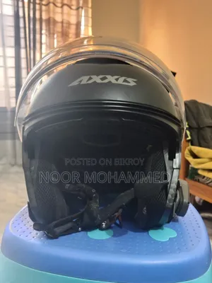 অ্যাক্সিস মিরাজ এসভি হেলমেট