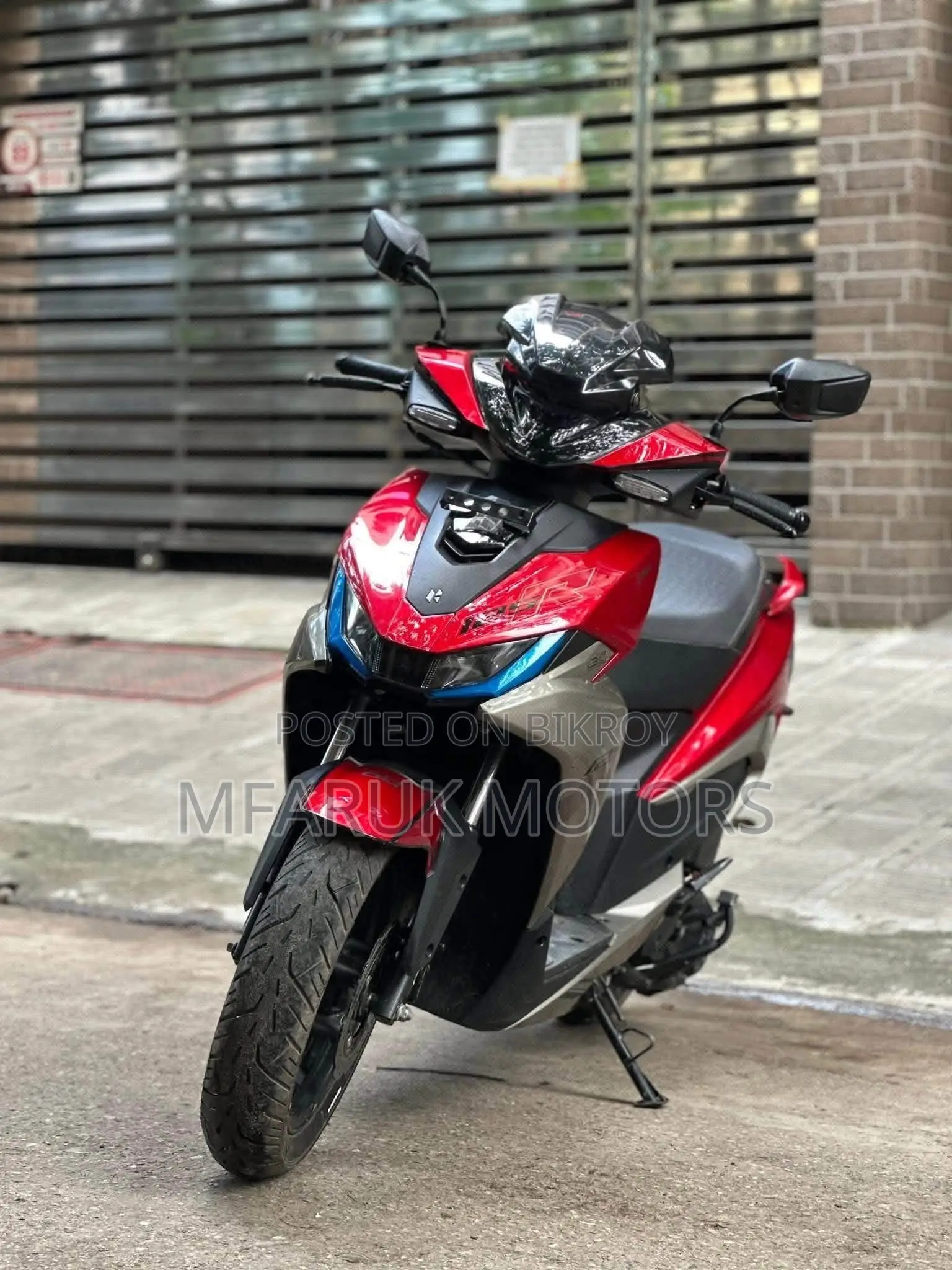 হিরো জুম ১২৫ ২০২৬ রেড