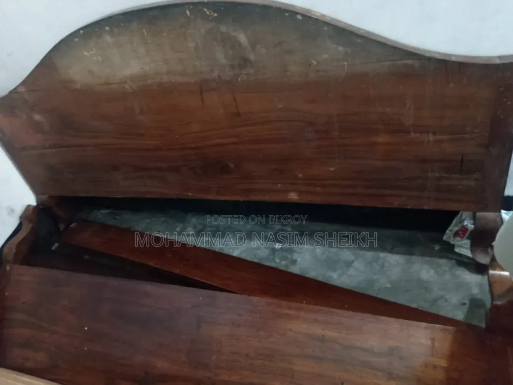 ইমারজেন্সি এই বেডটা সেল দেওয়া হবে। গুণ বা টাটার কোন সমস্যা নেই।