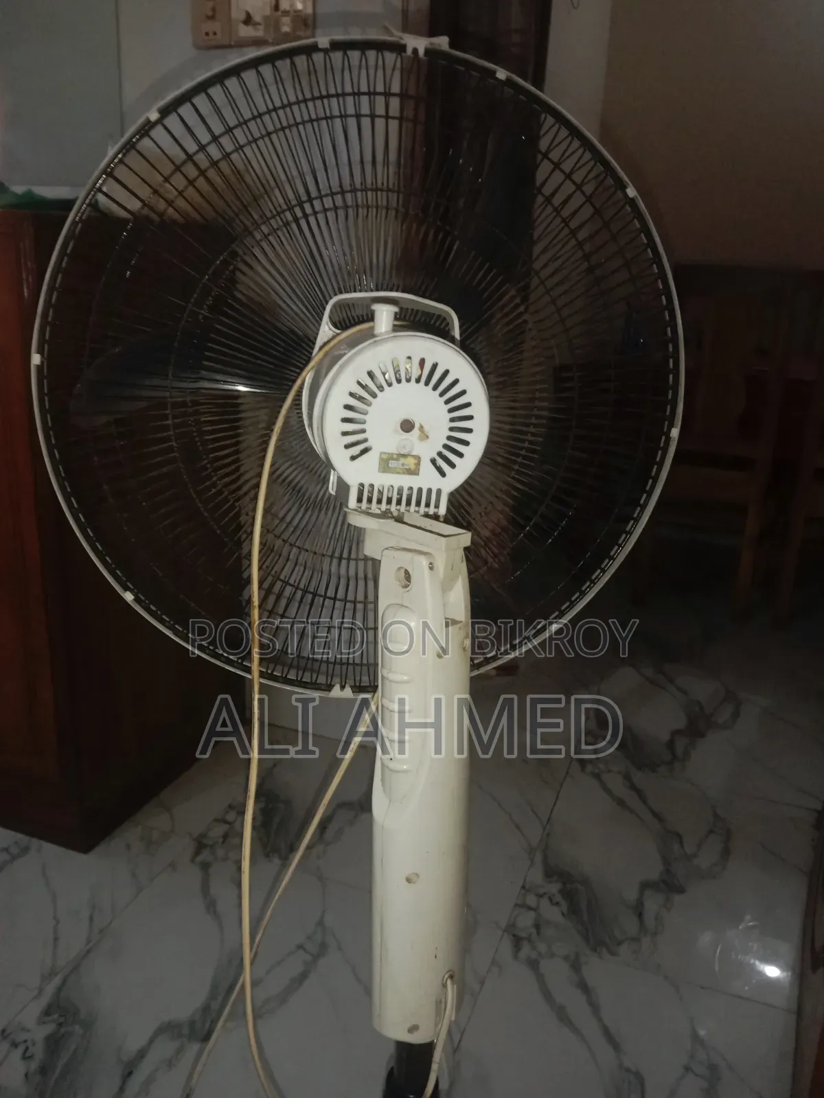 Fan for sale. Contact to buy