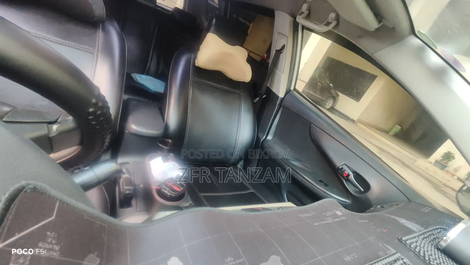 Toyota Corolla Fielder 2012 Silver