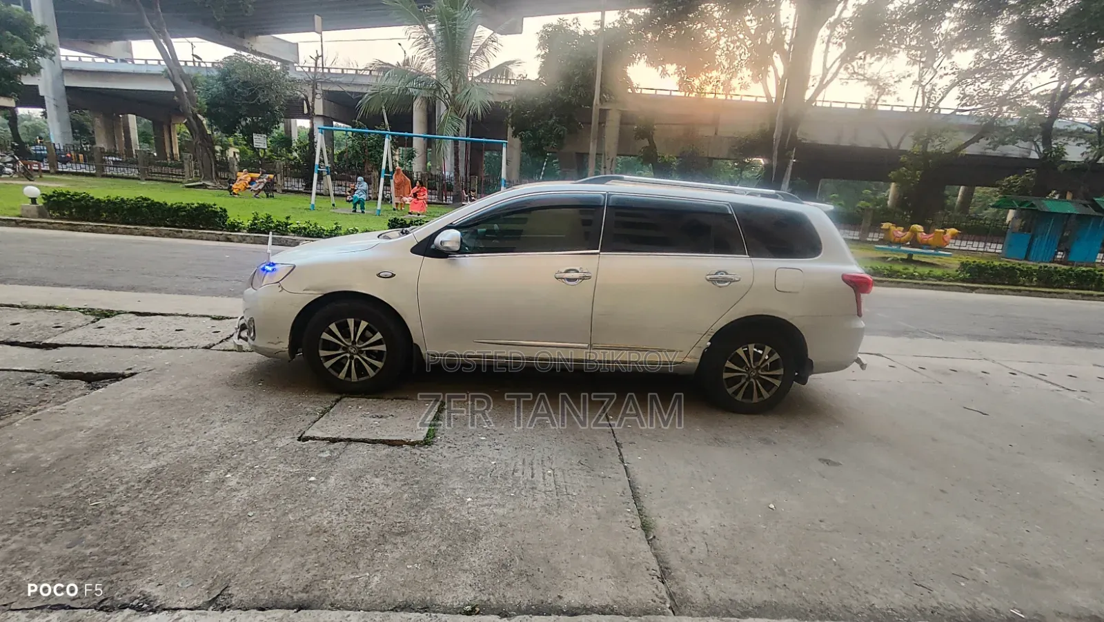 Toyota Corolla Fielder 2012 Silver