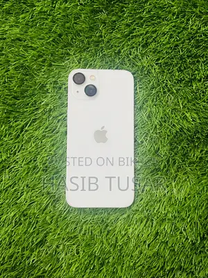 অ্যাপল আইফোন ১৩ ১২৮ জিবি হোয়াইট