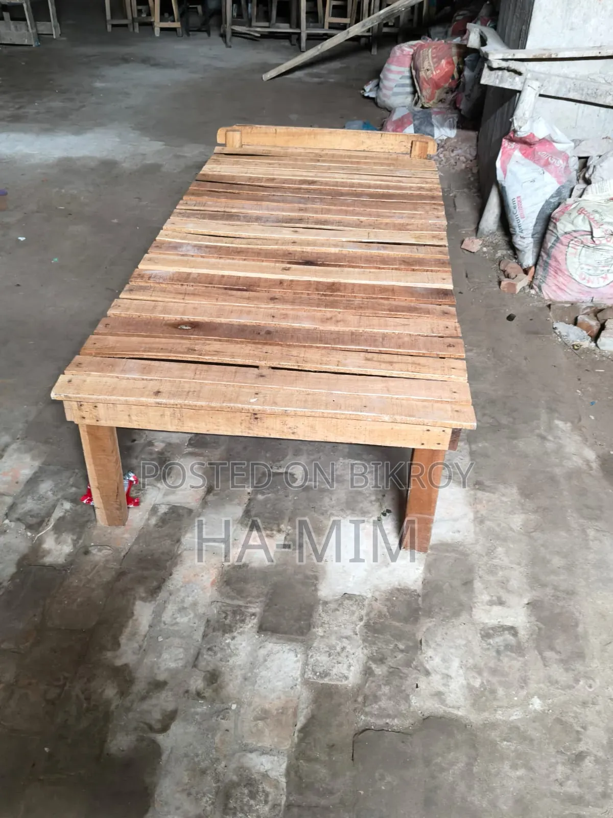 Single Bed (Choki)