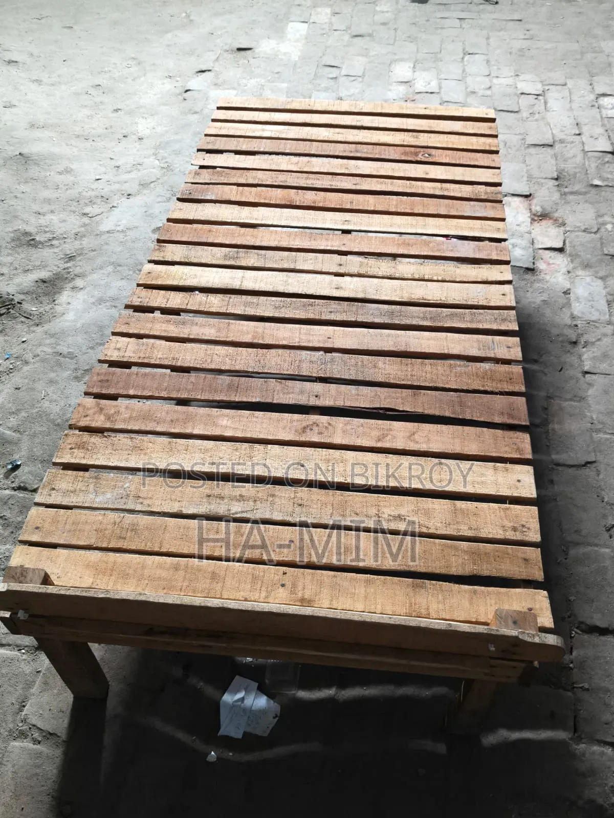 Single Bed (Choki)