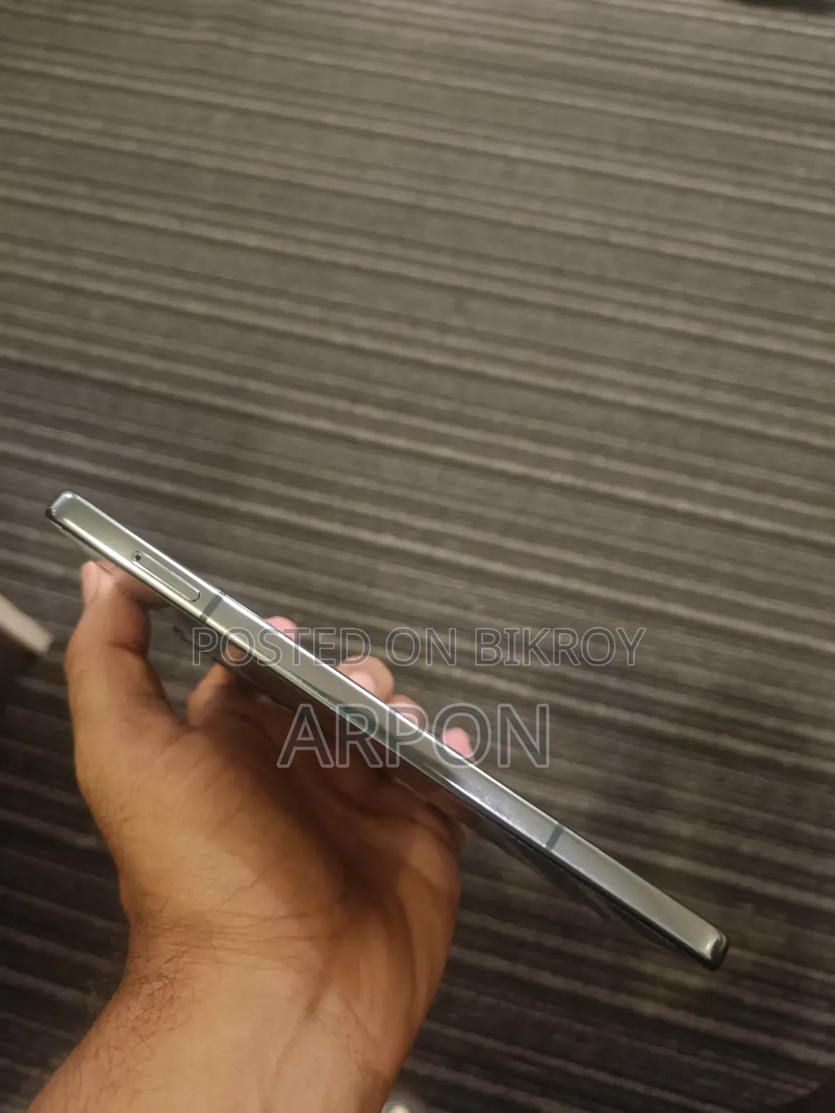 স্যামসাং গ্যালাক্সি জেড ফোল্ড৪ ২৫৬ জিবি গ্রে