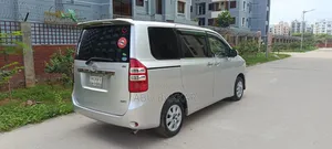 টয়োটা টাউনএস ২০১৩ সিলভার