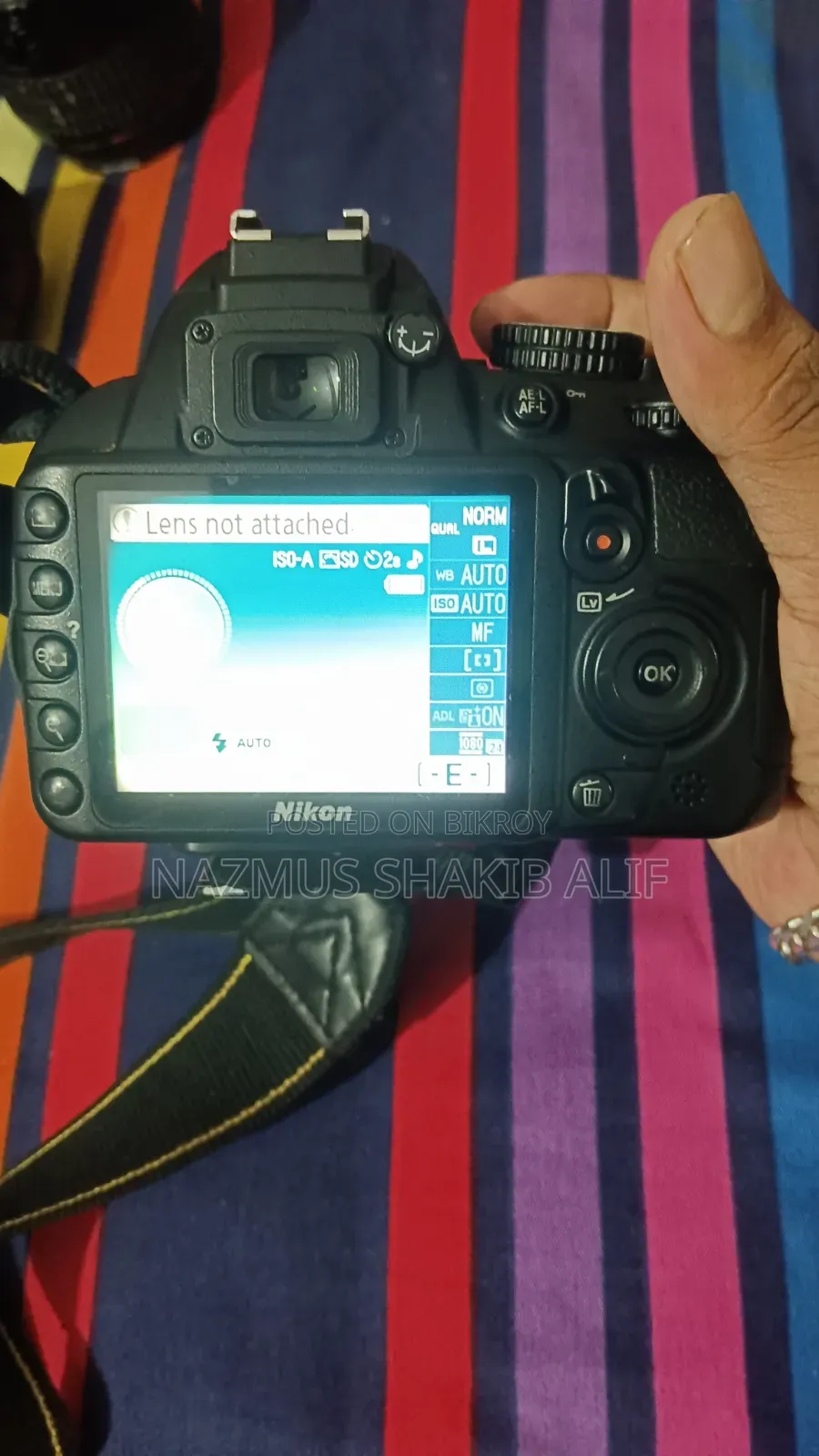 DSLR Camera With 2 Lenses