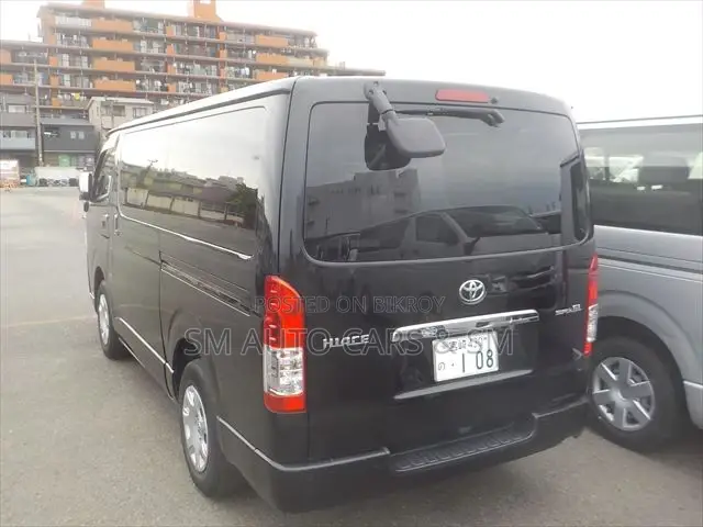 Toyota HiAce 2023 Black