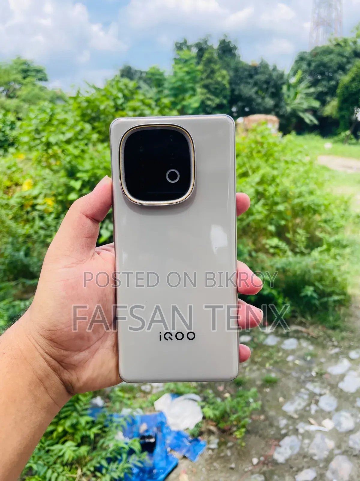 New iQOO Z10 256 GB Rose Gold