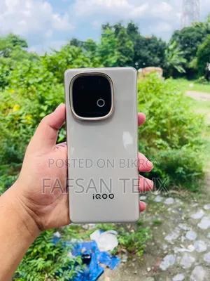 New iQOO Z10 256 GB Rose Gold