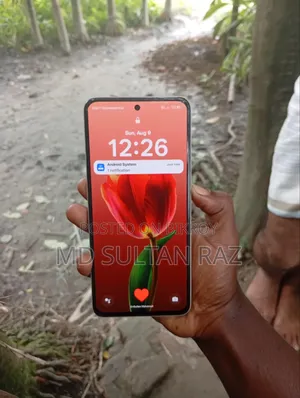 রিয়েলমি ১০ প্রো প্লাস ২৫৬ জিবি গোল্ড