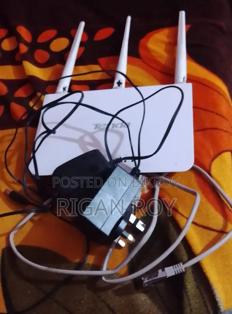 Tenda Router