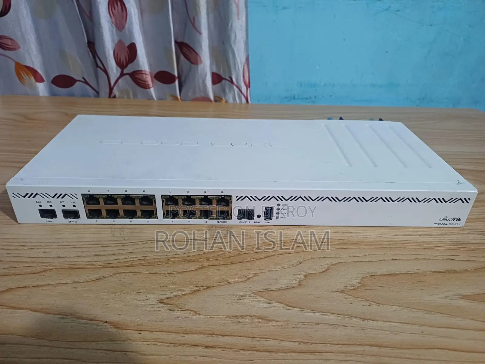 Ccr2004-16g-2s+