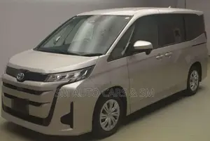 Toyota Noah 2022 Beige
