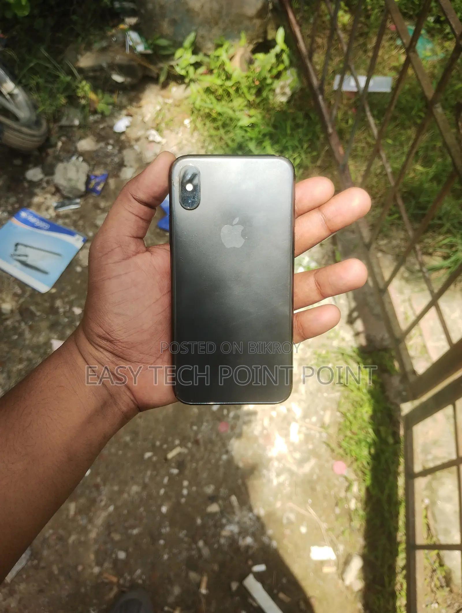 অ্যাপল আইফোন এক্স ৬৪ জিবি ব্ল্যাক