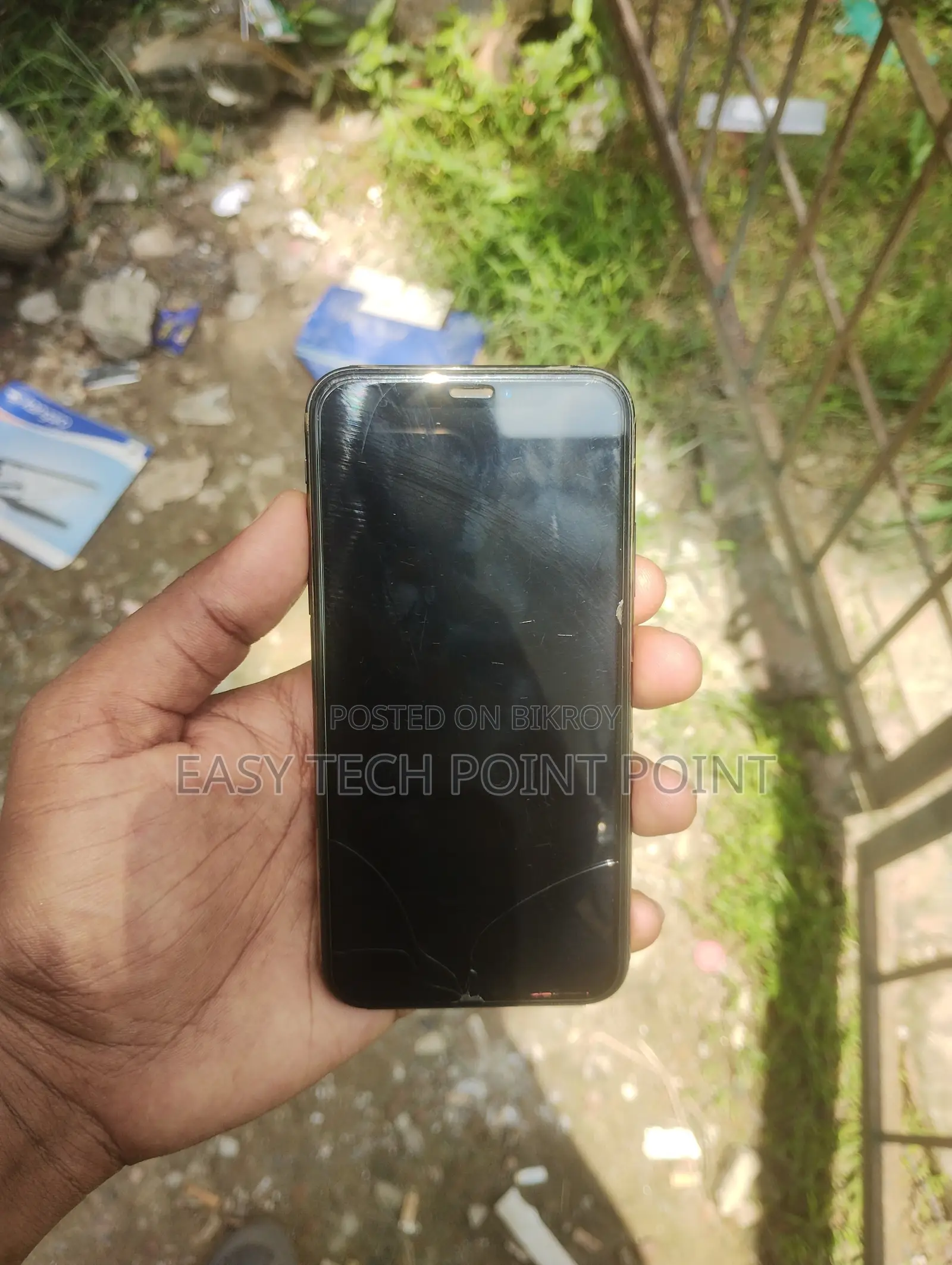 অ্যাপল আইফোন এক্স ৬৪ জিবি ব্ল্যাক