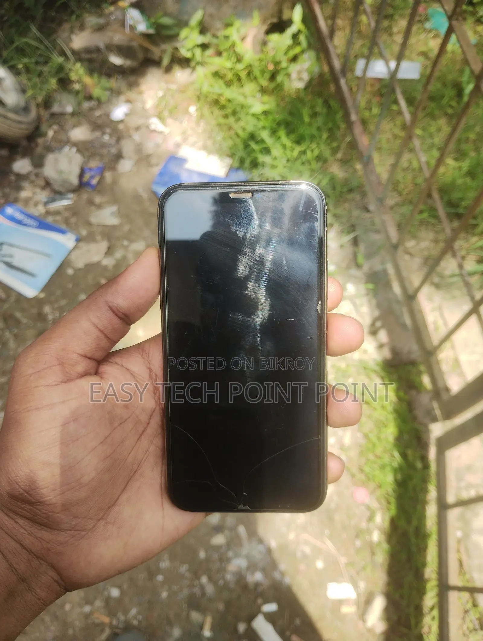 অ্যাপল আইফোন এক্স ৬৪ জিবি ব্ল্যাক