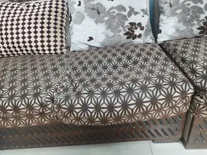 ব্যবহৃত সোফা সেট
