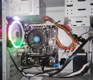 New Desktop Computer Acer 8GB Intel Core I3 SSD 512GB