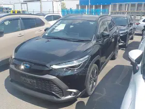 টয়োটা করোল্লা ক্রস ২০২১ ব্ল্যাক