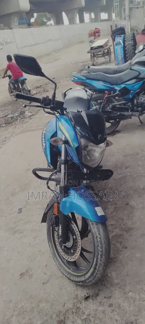 Hero Hero Hunk 150R Dual Disc ABS 2021 Blue