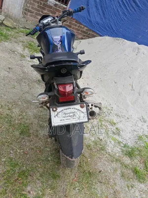 যমাহা এফজেডএস ভি২ ২০১৭ রেড