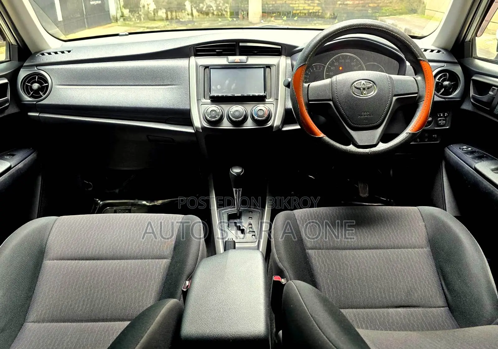 Toyota Corolla Fielder 1.5 Petrol All-Wheel Drive 2016 Silver