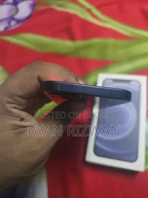 Apple iPhone 12 64 GB Black