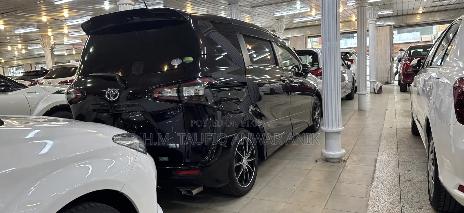 Toyota Sienta 1.5 AWD (6-Seater) 2018 Purple