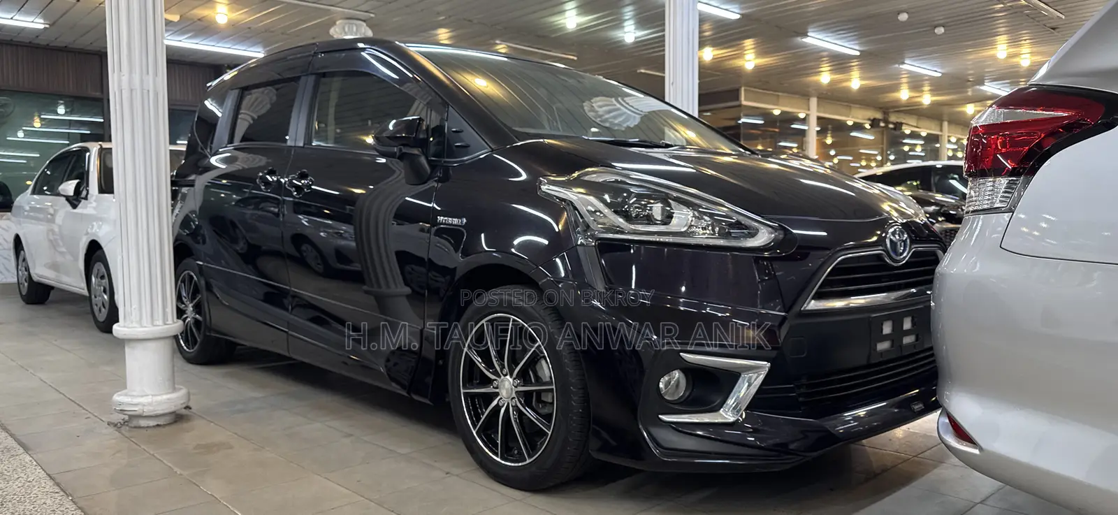Toyota Sienta 1.5 AWD (6-Seater) 2018 Purple