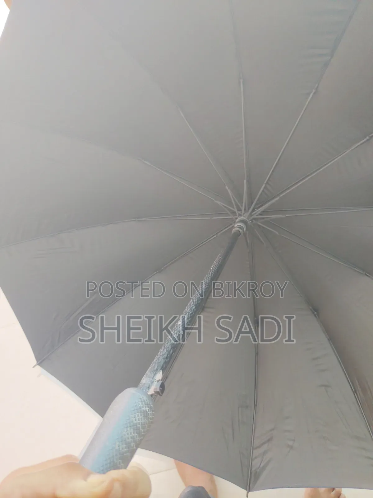 দয়া করে কল দিবেন না, এখানেই মেসেজ করুন। ছাতা একদম নতুন