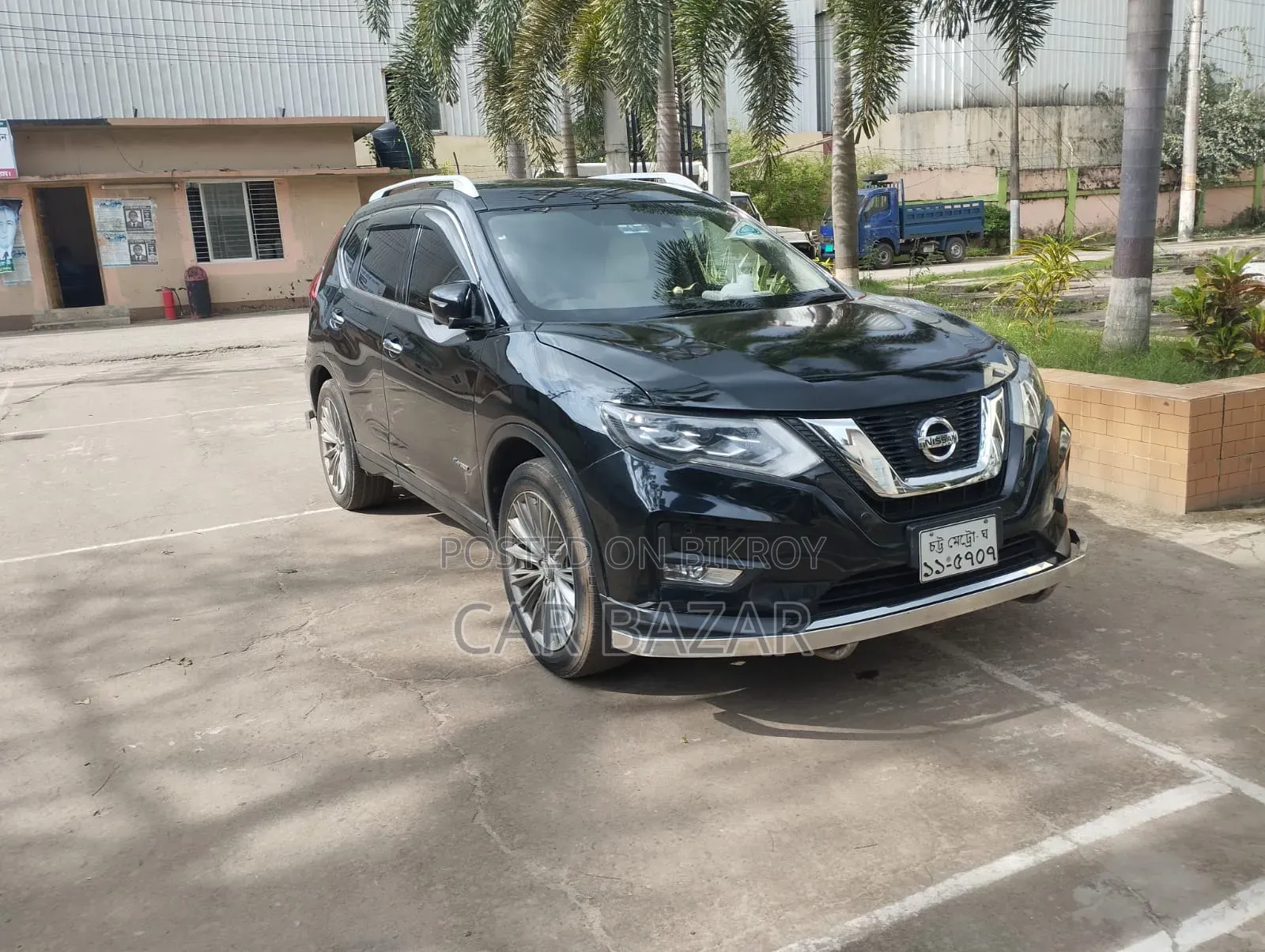 Nissan X-Trail 2.0 Hybrid Four-Wheel Drive 2018 Black