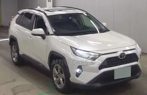 Toyota RAV4 2021 Pearl
