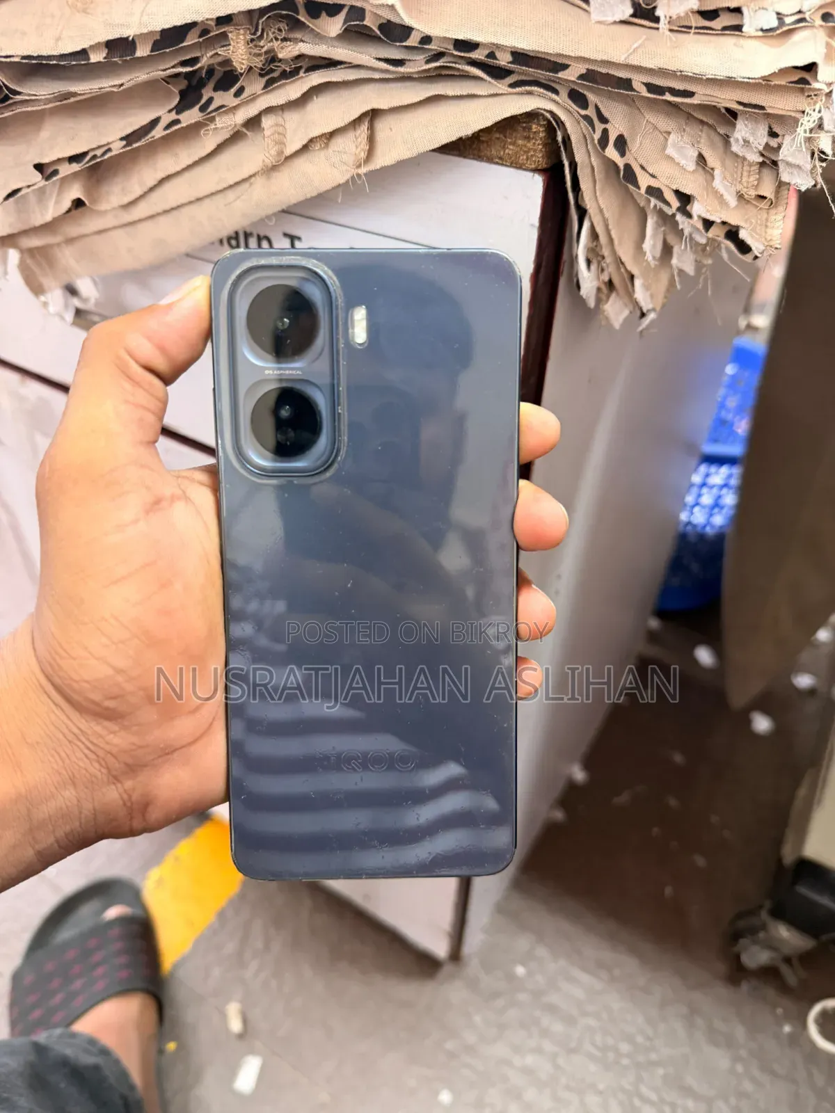 New iQOO Neo11 256 GB Black
