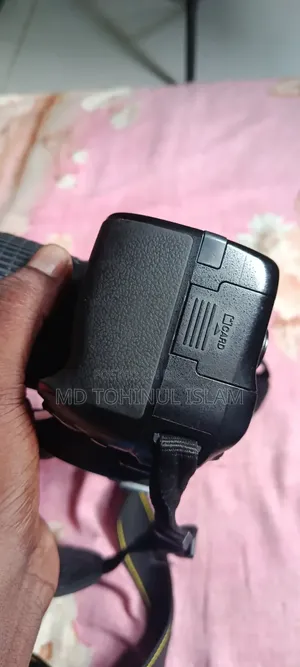 Nikon D5300 With Kit Lens