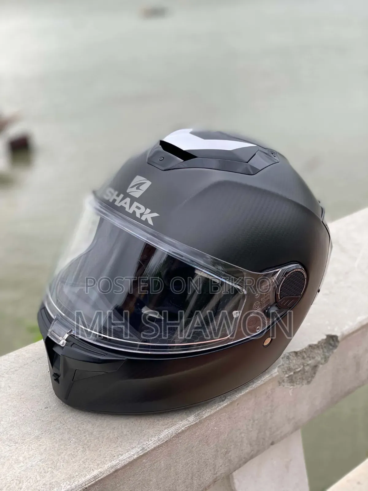 শার্ক জিটি কার্বন লিমিটেড এডিশন