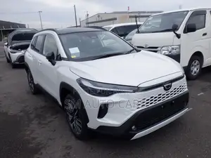 New Toyota Corolla Cross 2026 Pearl