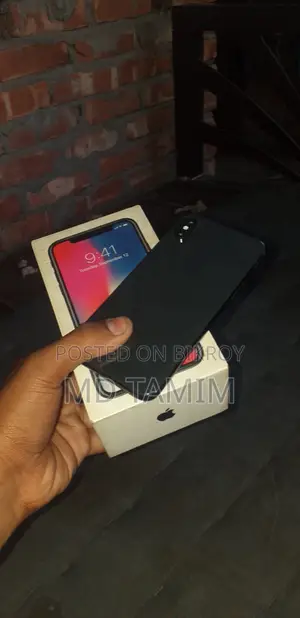 অ্যাপল আইফোন এক্সএস ৬৪ জিবি ব্ল্যাক