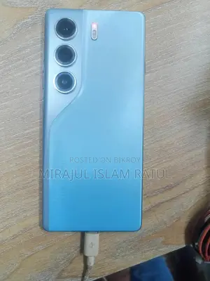 টেকনো ক্যামন ৪০ ২৫৬ জিবি ব্লু