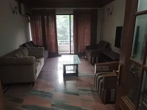গুলশানের অনিক রিয়েল এস্টেটে সজ্জিত ৩-বেডরুমের অ্যাপার্টমেন্ট ভাড়ার জন্য